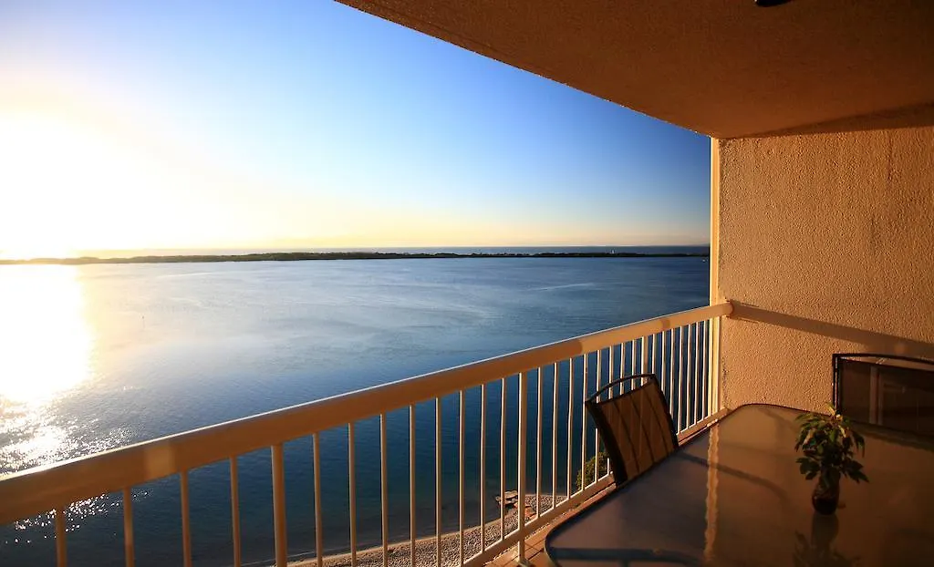 Gemini Resort Caloundra 4*,