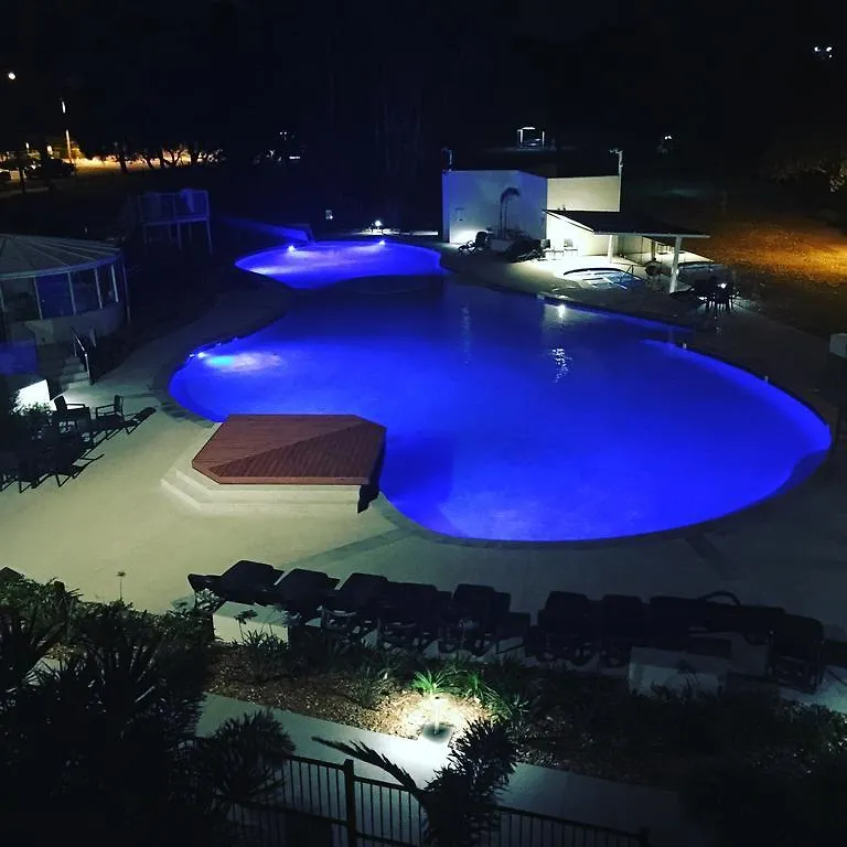 Gemini Resort Καλούντρα